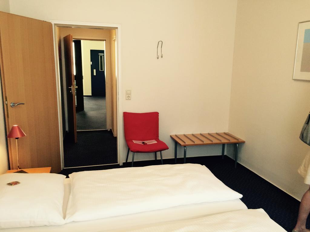 Hotel Am Rathaus Freiburg im Breisgau Luaran gambar